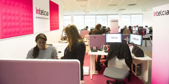 Centre d’appel Intelcia recrute massivement plusieurs jeunes